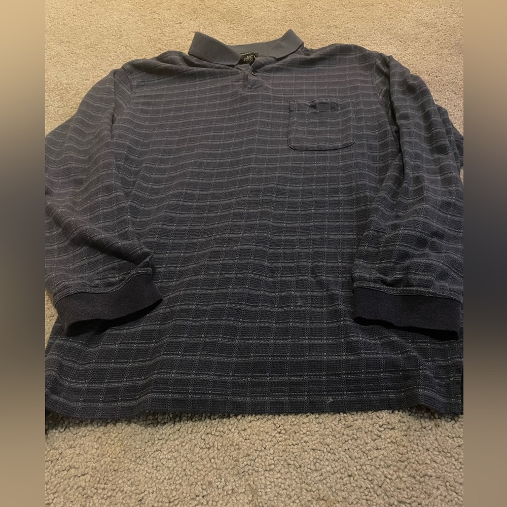 Vintage Van Heusen navy long sleeve pocket polo